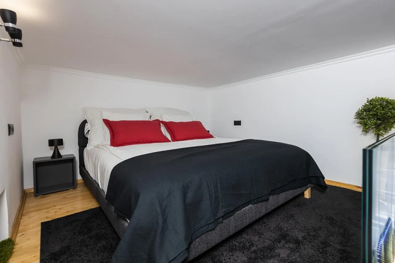 Kiraly21 Downtown Apartment At Gozsdu Garden Budapest